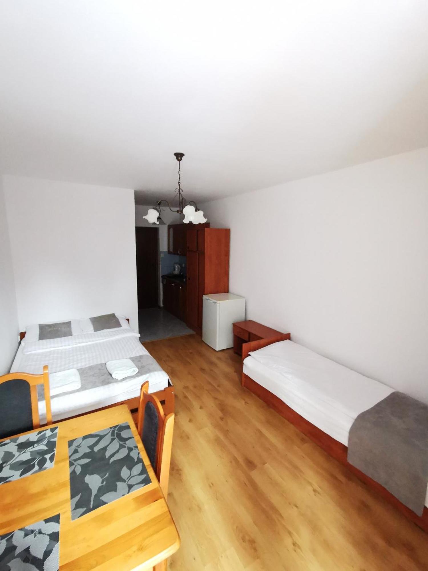 Grodzisko Pokoje Do Wynajecia Krynica Morska Quarto foto